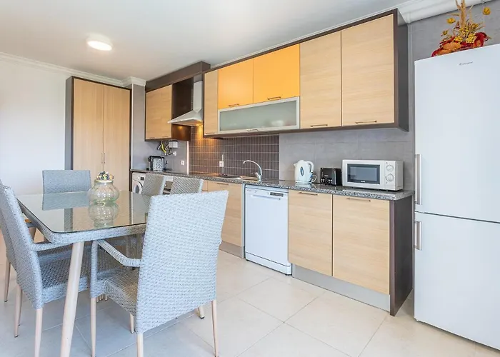 T2 Branquinho Назаре